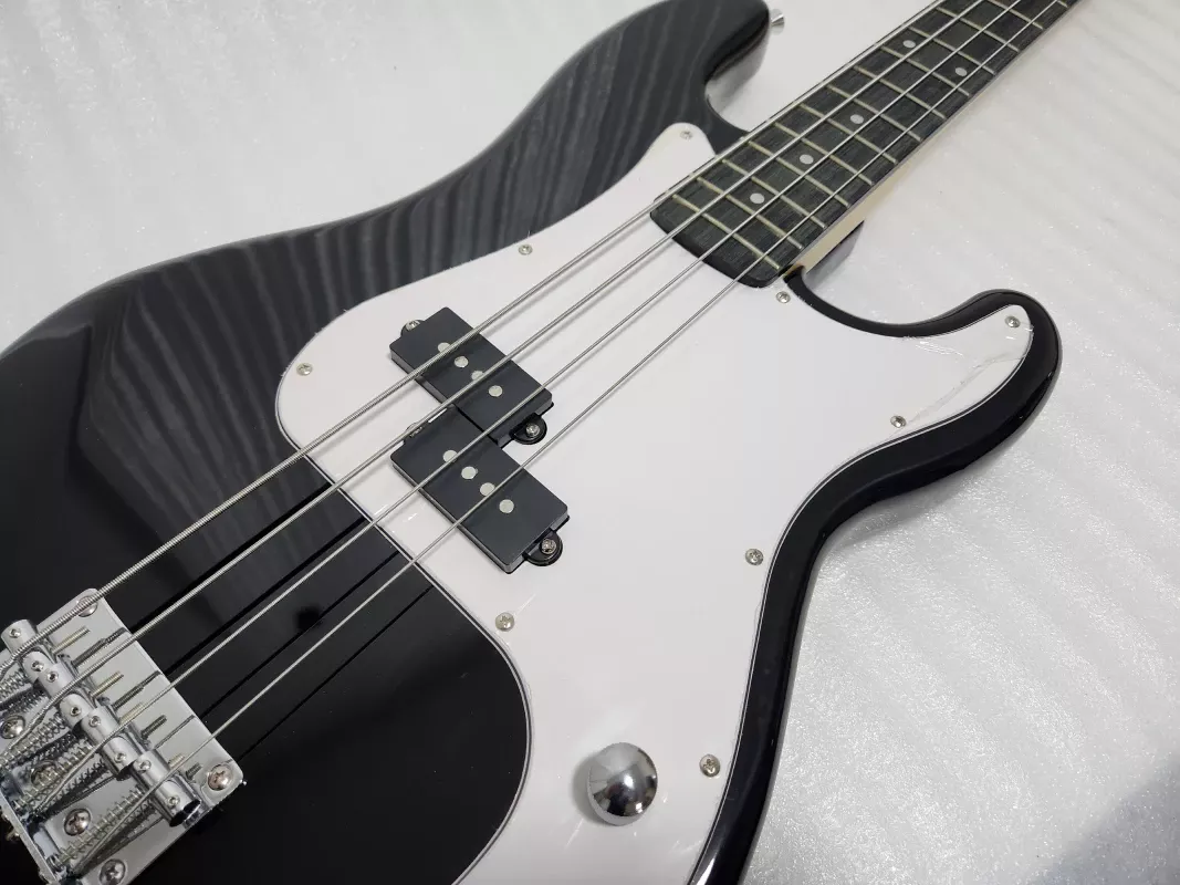 Bas Gitara Strumor PB-200 BK